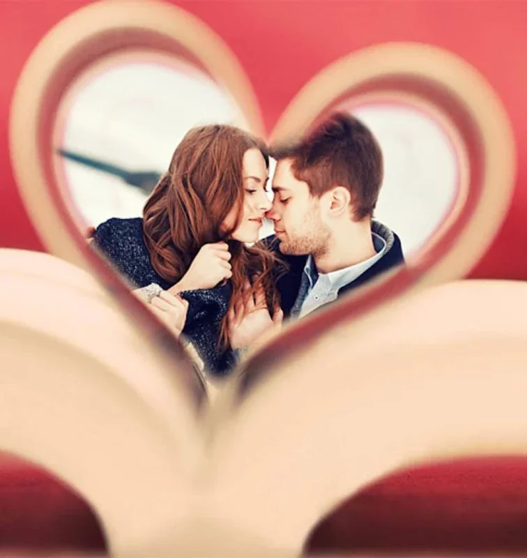 Love Photo Frames for Android - Create Romantic Frames Easily