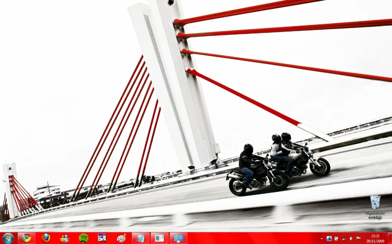 Ducati Windows 7 Theme: Immerse Yourself in Italian Motorcycle Excellence