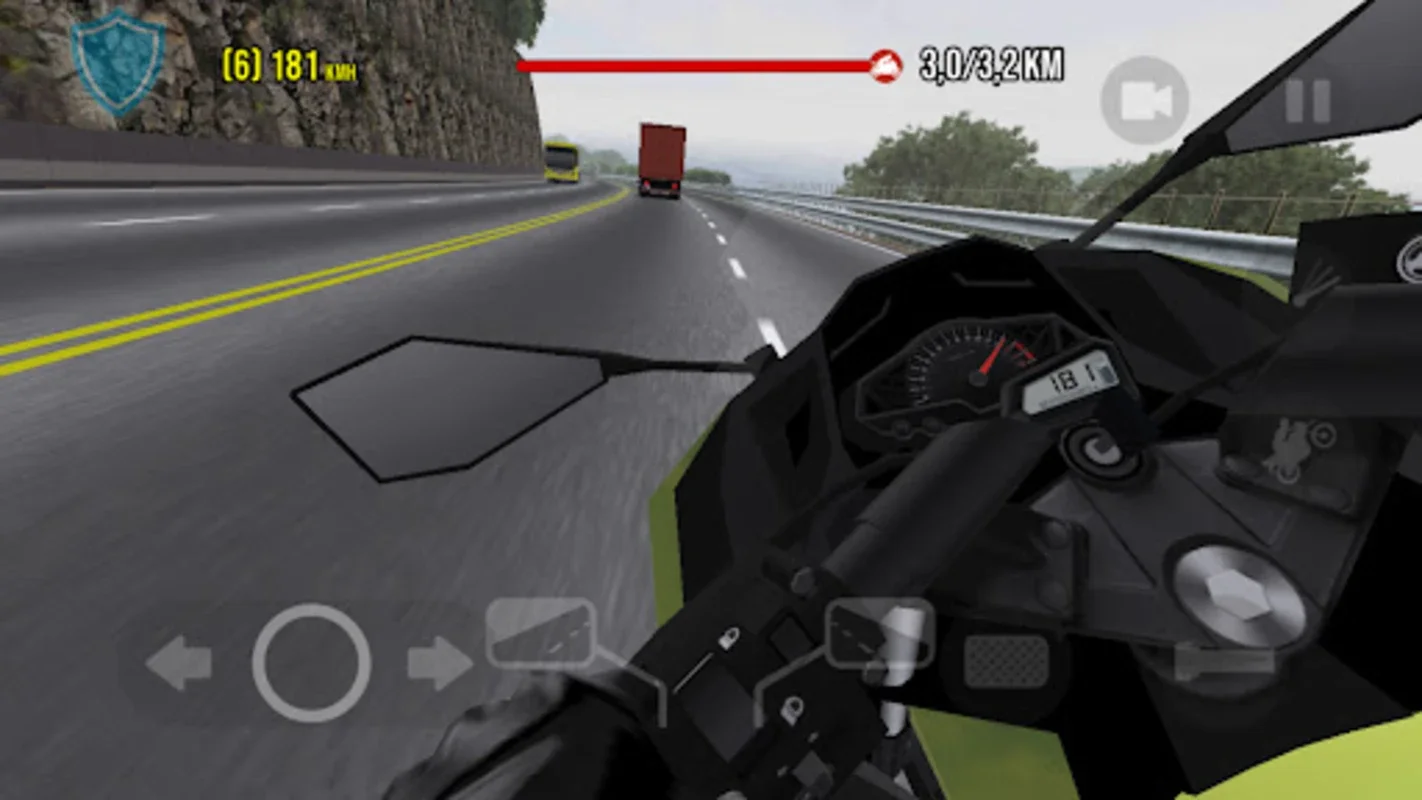 Traffic Motos 3 for Android - Enjoy Realistic Motor Racing