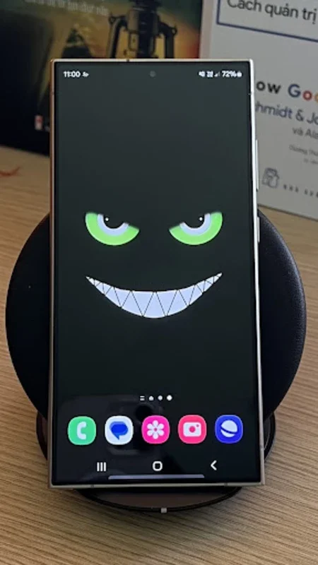 Silly Smiles Live Wallpapers for Android - Fun Wallpapers