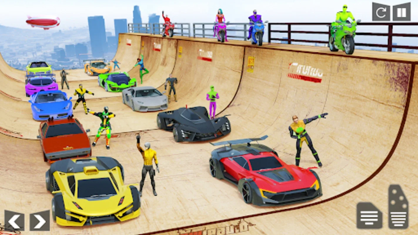 SuperHero Mega Ramp for Android - Extreme Car Stunts